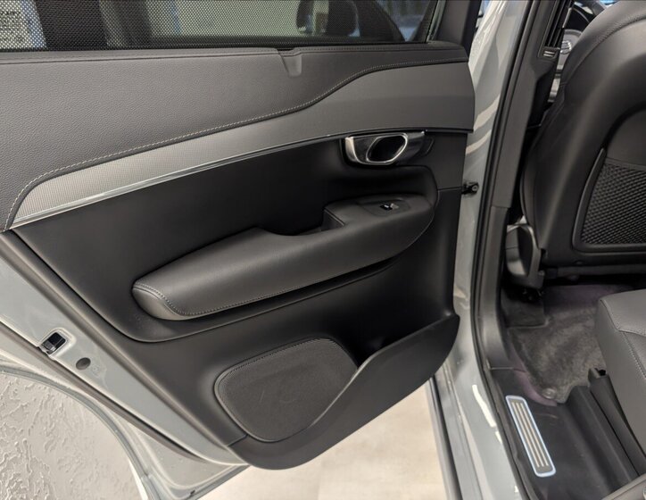 Volvo XC90 Ostatní 2,0 l 335 kw