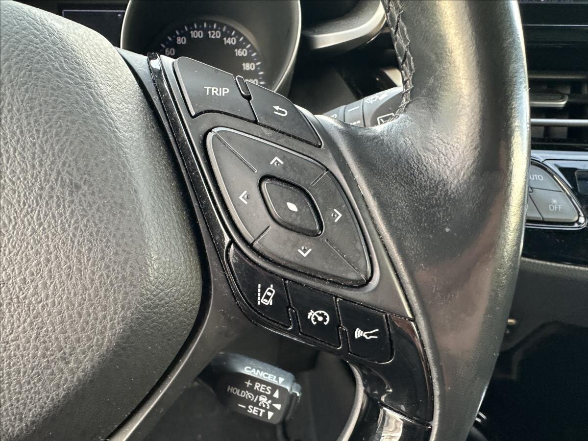 Toyota C-HR Hatchback 1,2 l 86 kw