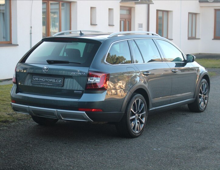 Škoda Octavia Kombi 2,0 l 140 kw