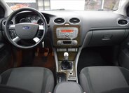 Ford Focus 16