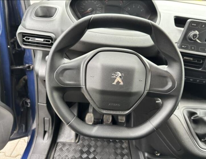 Peugeot Partner Skříň 1,5 l 75 kw