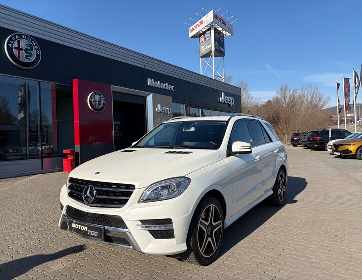 Mercedes-Benz Třídy M SUV / Terénní 3,0 l 190 kw