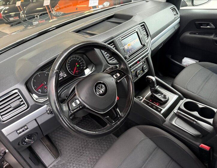 Volkswagen Amarok 9