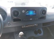 Mercedes-Benz Sprinter 18