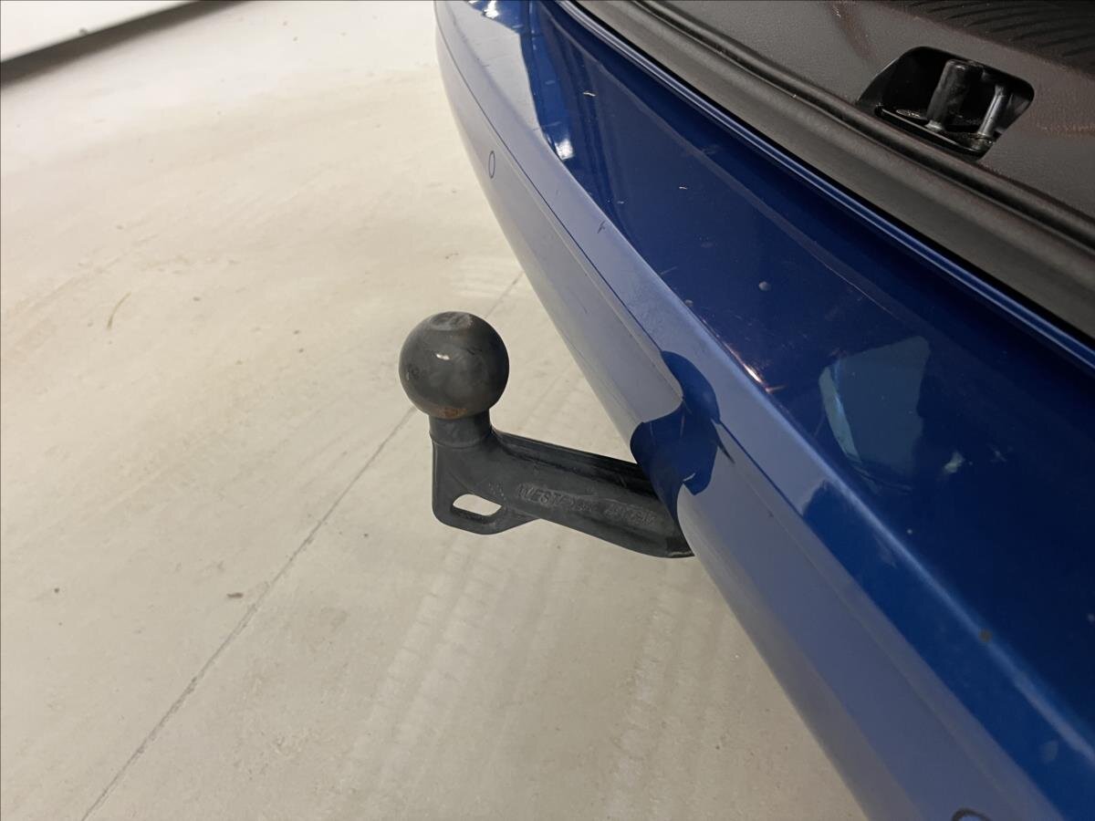 Volkswagen Caravelle Kombi 2,0 l 110 kw