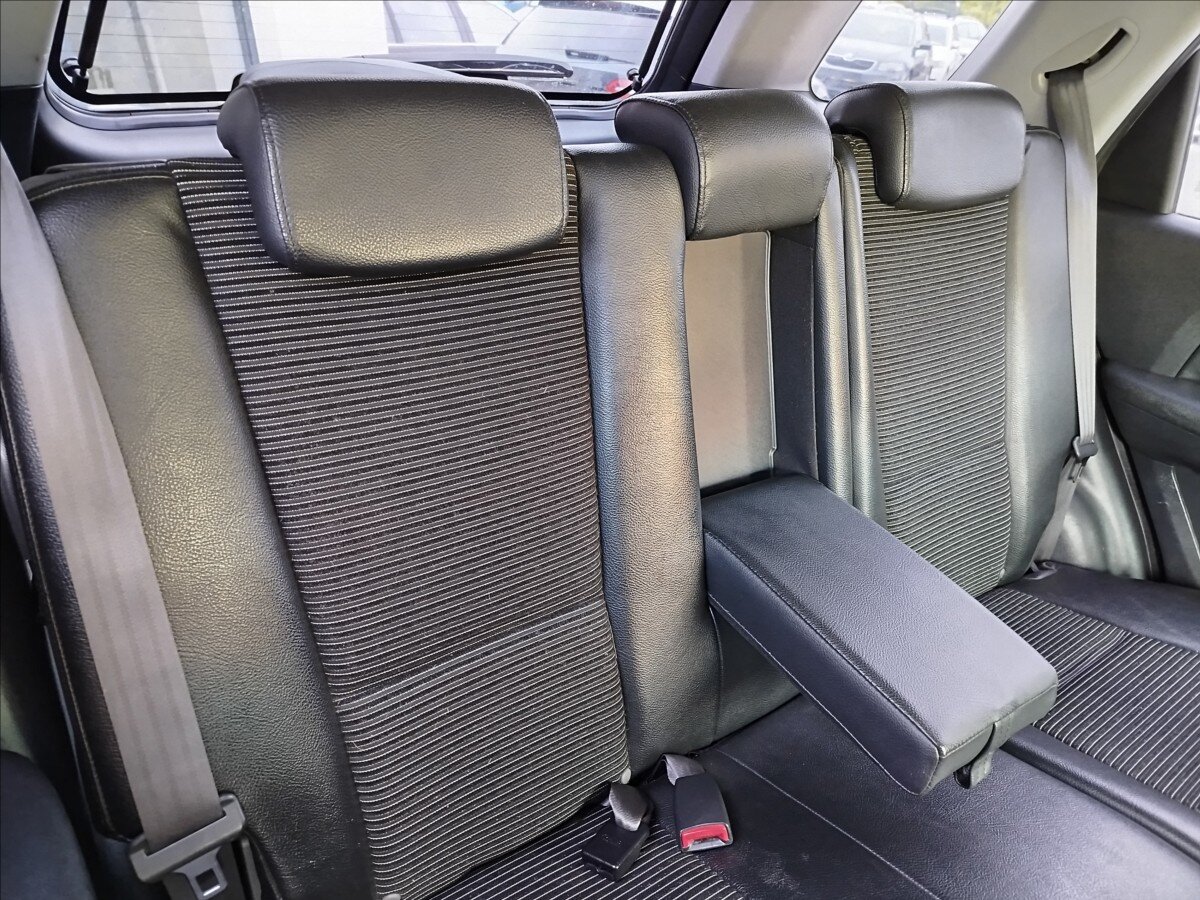 KIA Sportage SUV / Terénní 2,0 l 103 kw