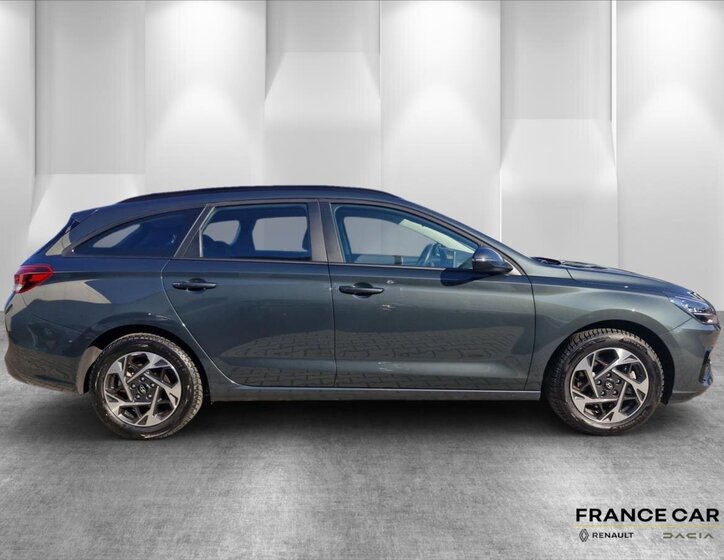 Hyundai i30 Kombi 1,5 l 70 kw