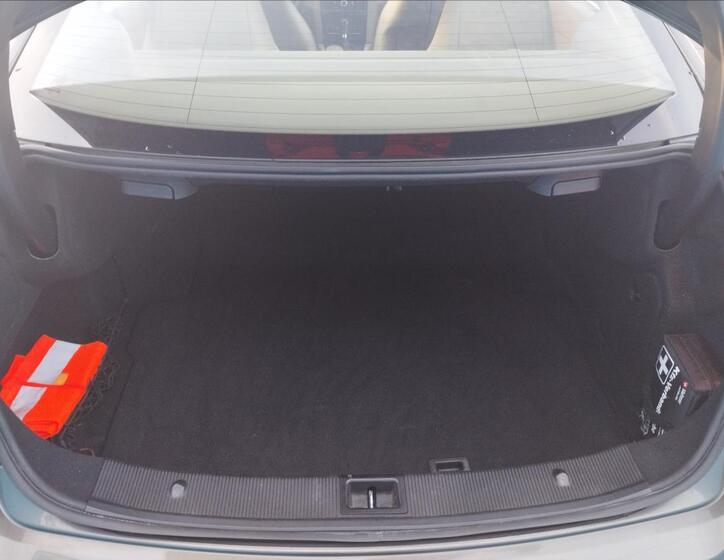 Mercedes-Benz Třídy E 19