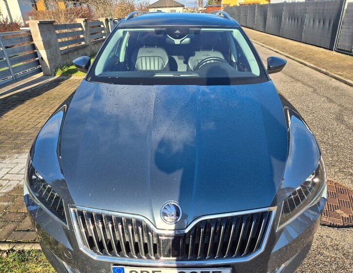 Škoda Superb Kombi 0,0 0