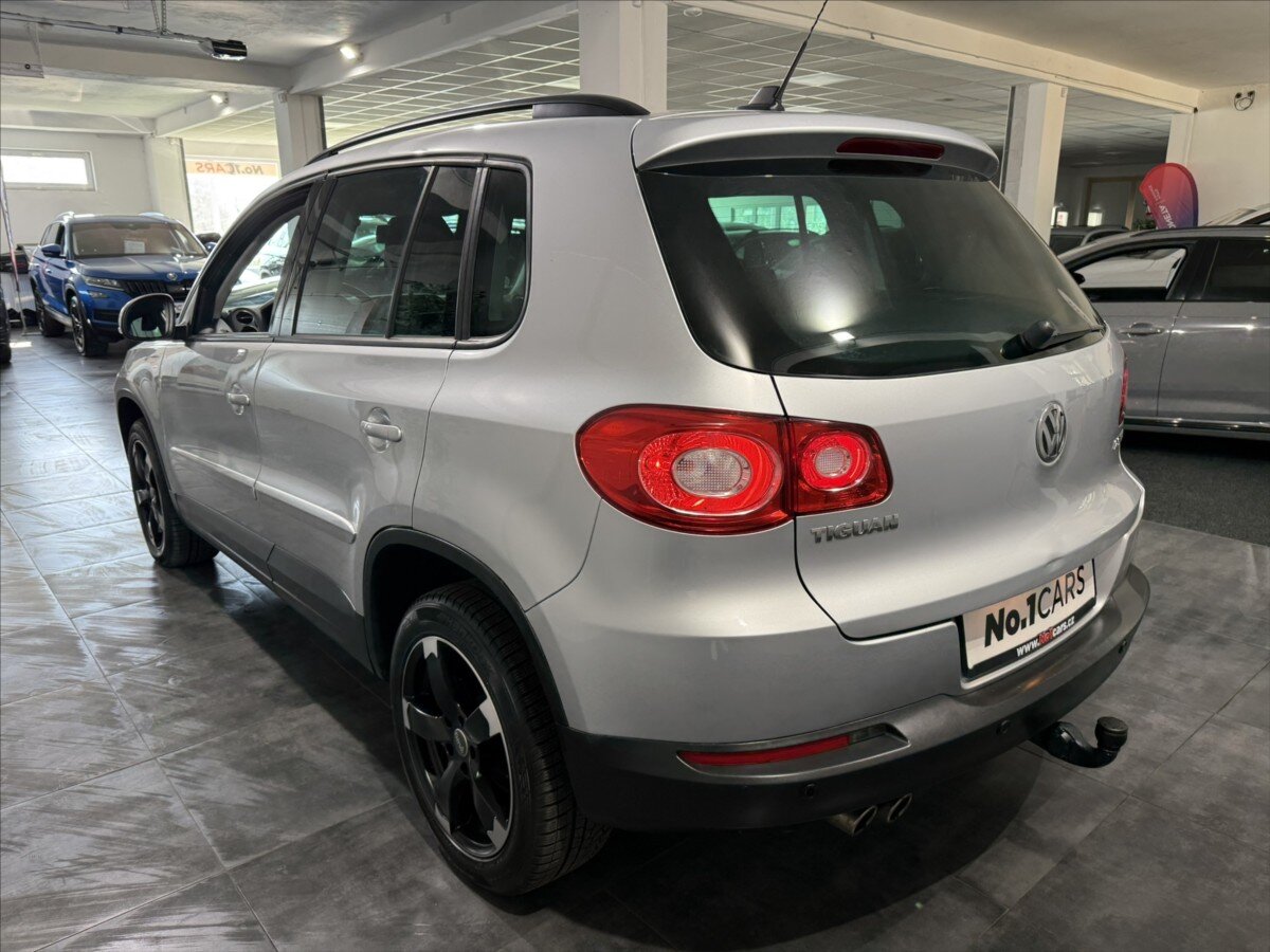 Volkswagen Tiguan SUV / Terénní 2,0 l 125 kw