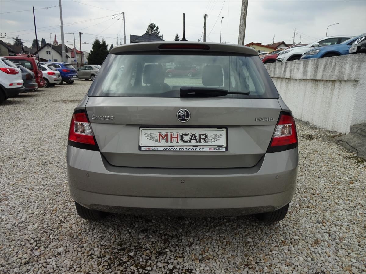 Škoda Fabia Hatchback 999,0 70 kw