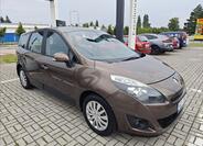 Renault Grand Scénic 8