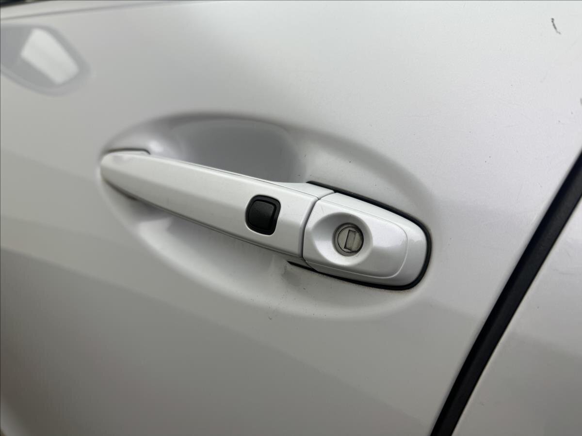 Lexus GS 300 Sedan / Limuzína 3,0 l 183 kw