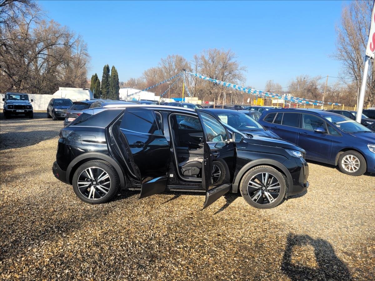 Peugeot 3008 SUV 1,6 l 133 kw