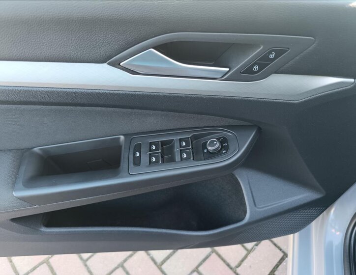 Volkswagen Golf Kombi 2,0 l 85 kw