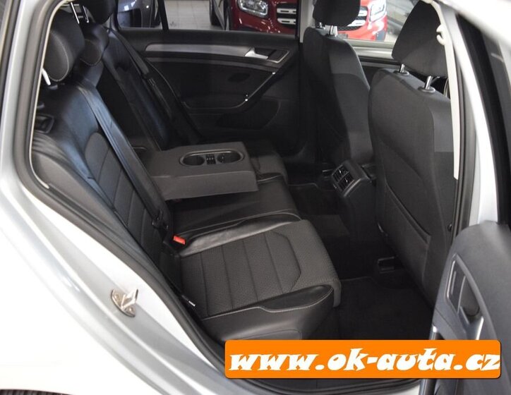 Volkswagen Golf Kombi 1,6 l 85 kw