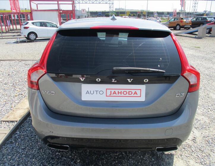 Volvo V60 6