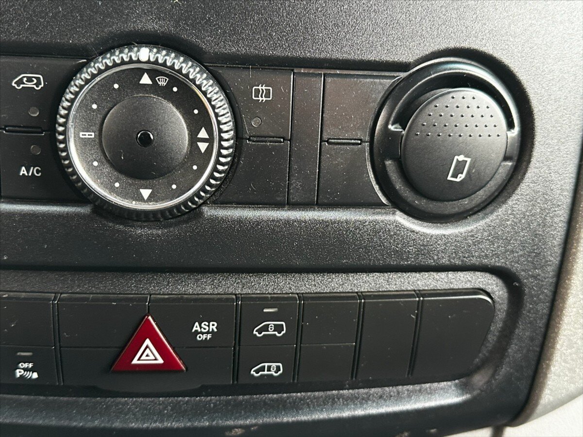 Mercedes-Benz Sprinter Skříň 2,1 l 120 kw