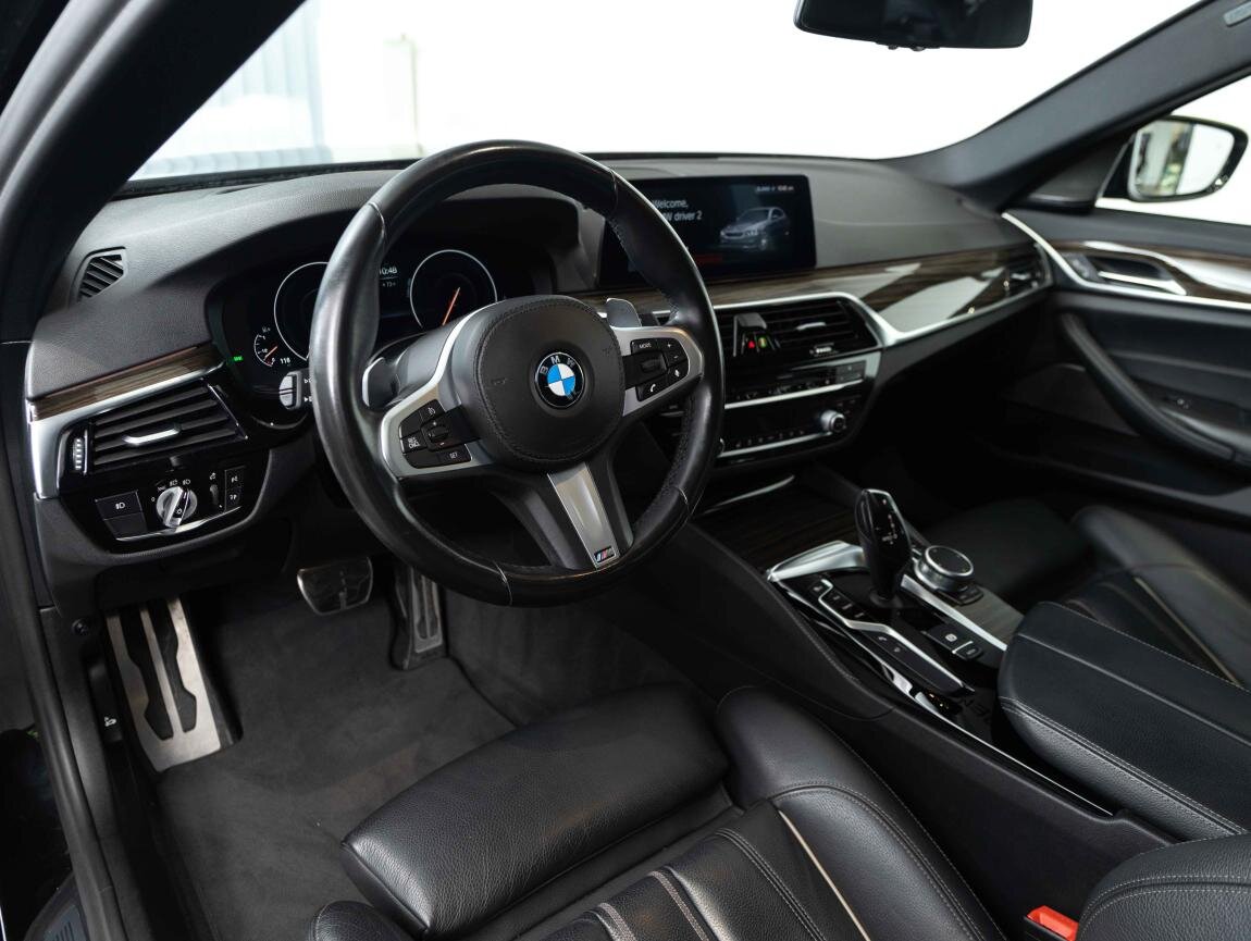 BMW Řada 5 Sedan / Limuzína 3,0 l 250 kw