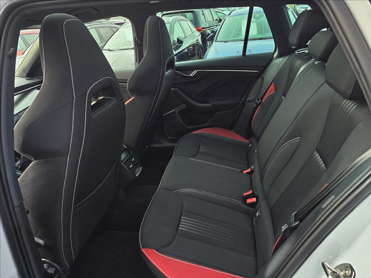 Škoda Kamiq Kombi 1,5 l 110 kw