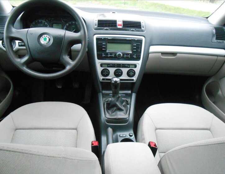 Škoda Octavia Hatchback 2,0 l 103 kw