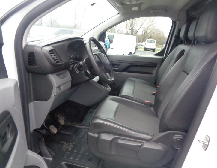 Opel Vivaro Ostatní 1,5 l 75 kw