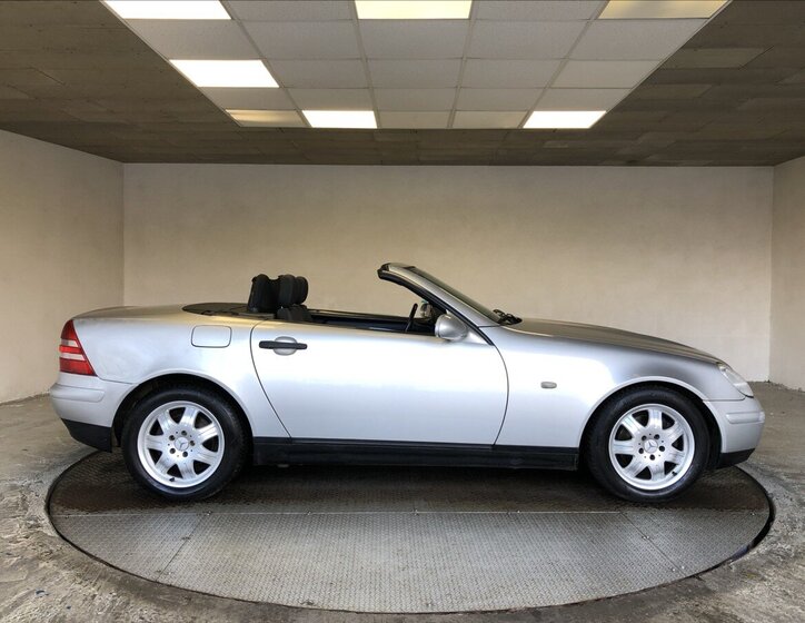 Mercedes-Benz SLK Kabriolet 2,0 l 100 kw