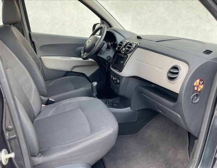 Dacia Lodgy Kombi 1,6 l 60 kw