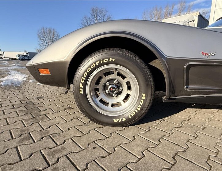 Chevrolet Corvette Kupé 5,7 l 123 kw