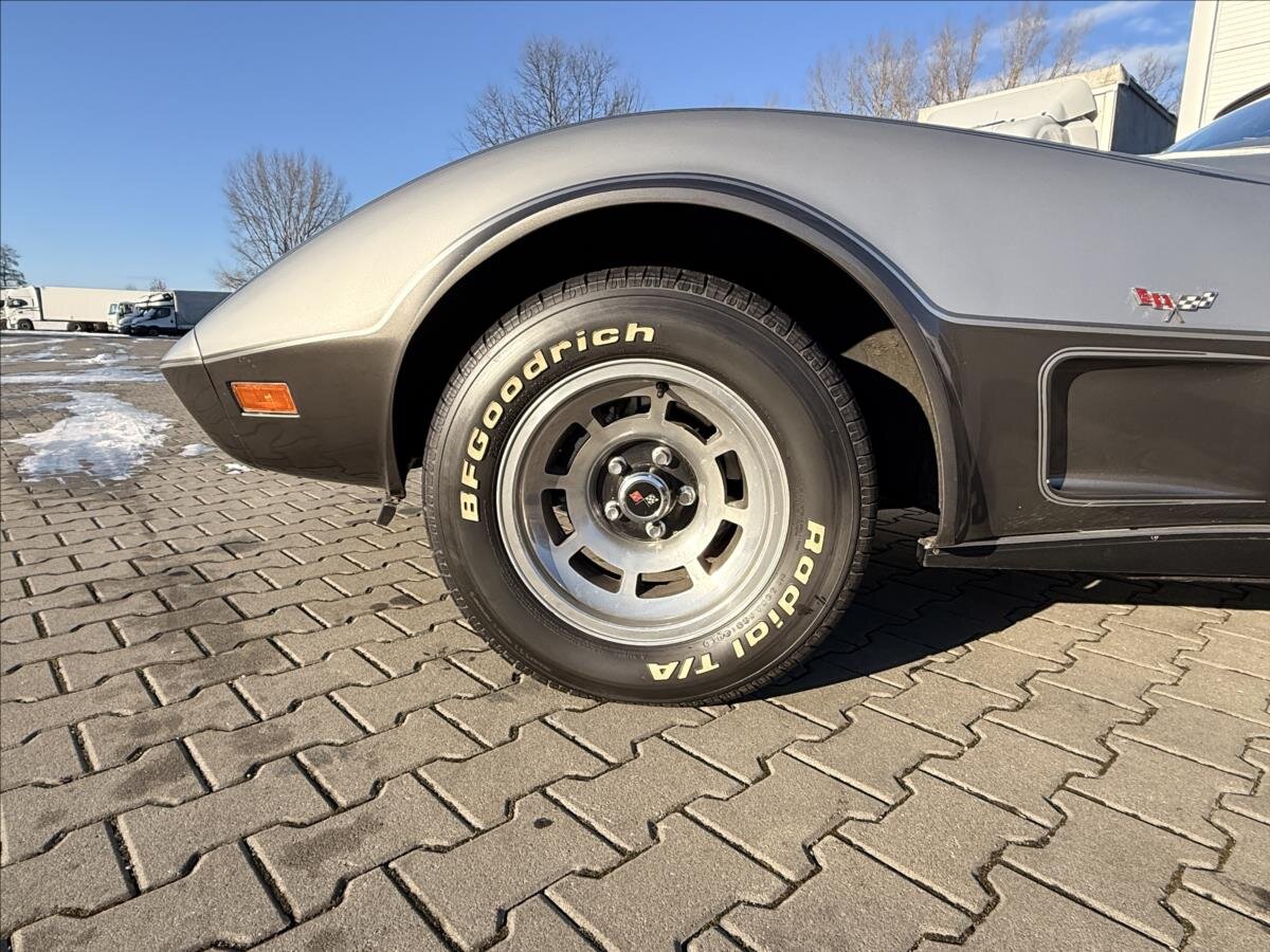 Chevrolet Corvette Kupé 5,7 l 123 kw