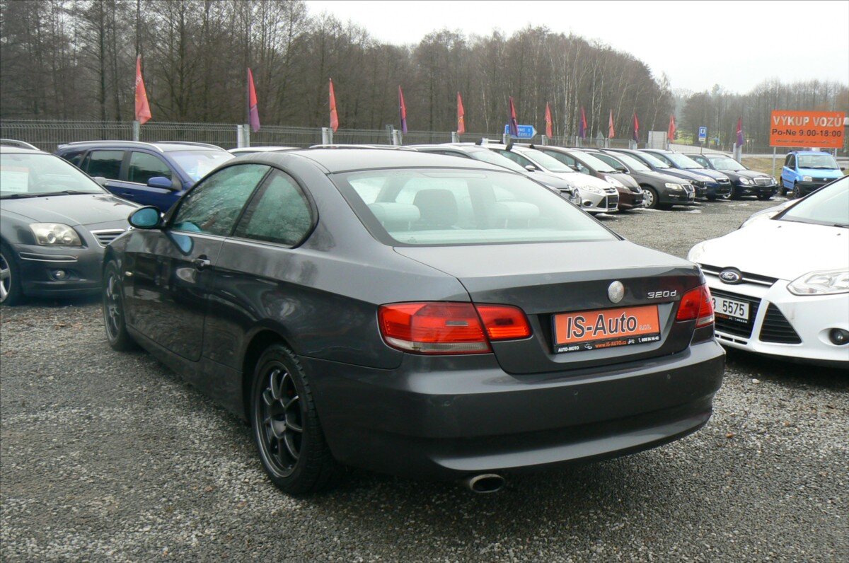 BMW Řada 3 Kupé 2,0 l 130 kw