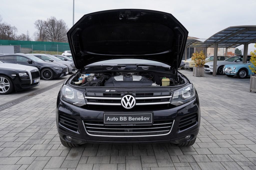 Volkswagen Touareg SUV / Terénní 3,0 l 176 kw