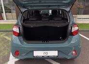 Hyundai i10 12