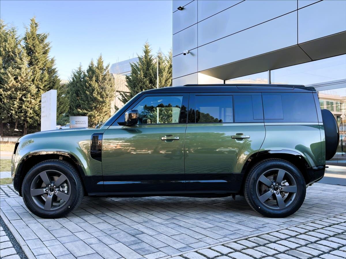 Land Rover Defender SUV / Terénní 3,0 l 183 kw