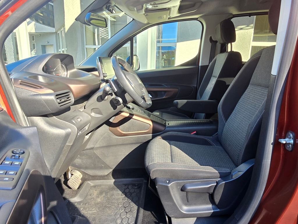 Peugeot Rifter VAN / Minibus 1,2 l 96 kw