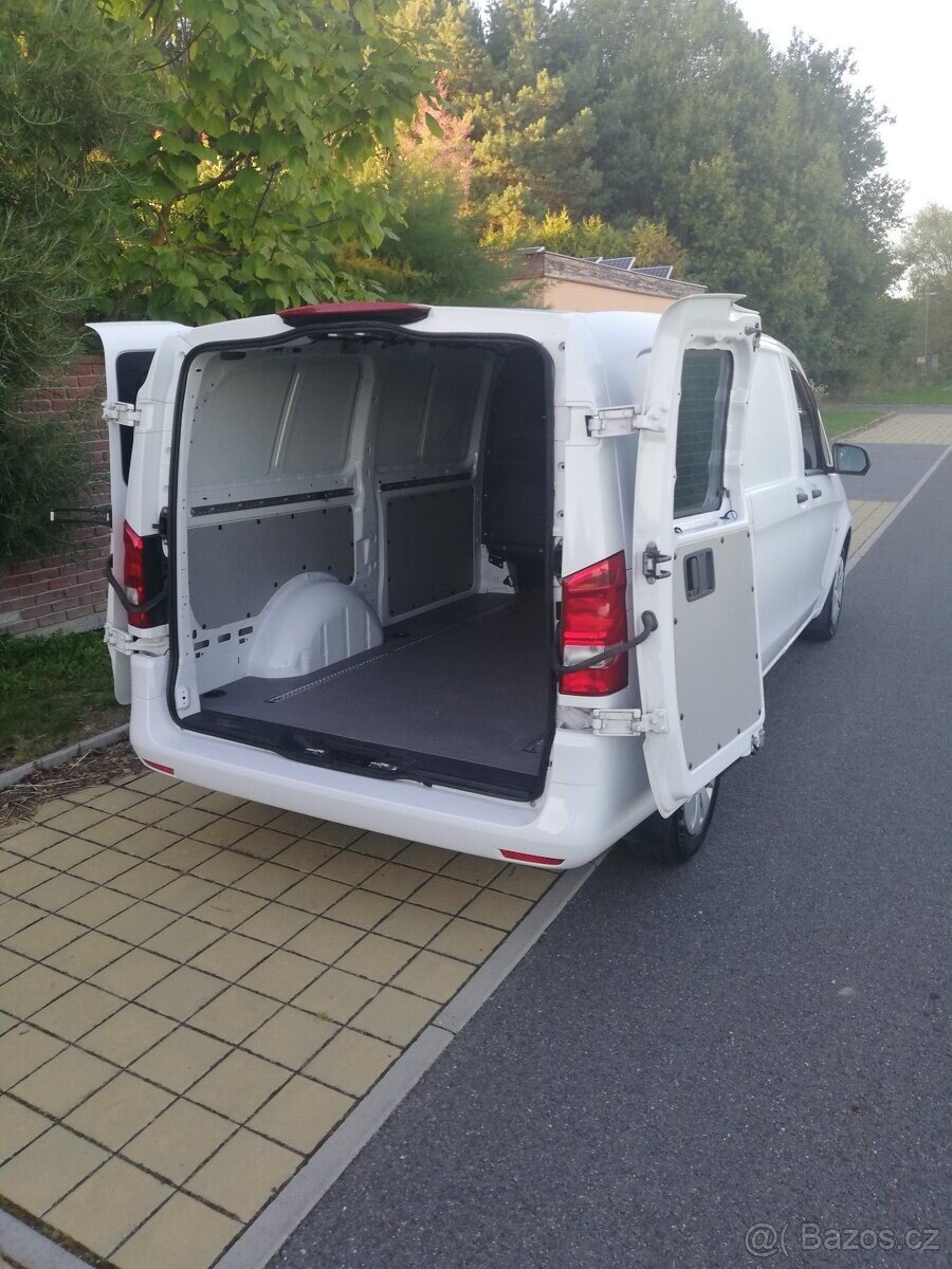 Mercedes-Benz Vito VAN-Minibus 0,0 84 kw