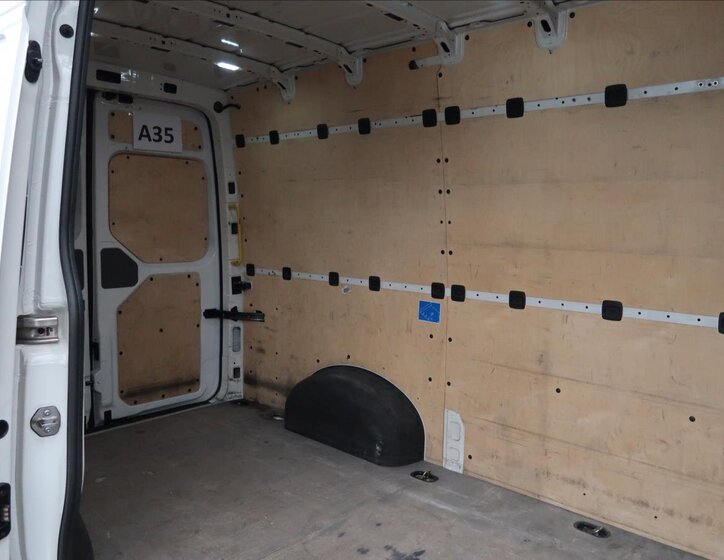 Volkswagen Crafter 17