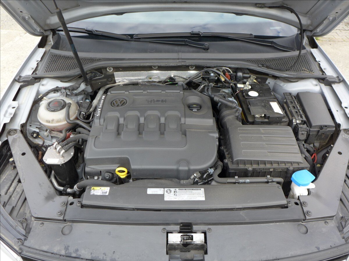 Volkswagen Passat Kombi 2,0 l 110 kw