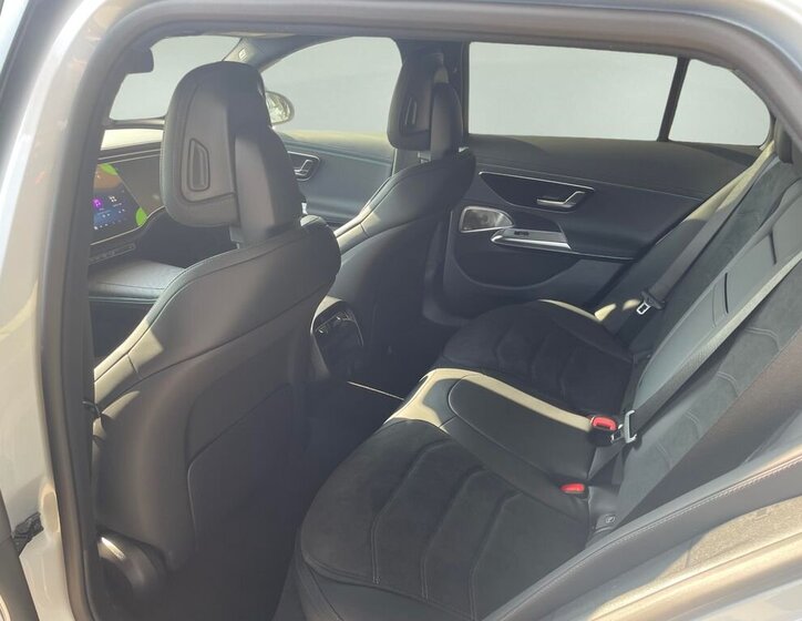 Mercedes-Benz Třídy E Kombi 2,0 l 145 kw