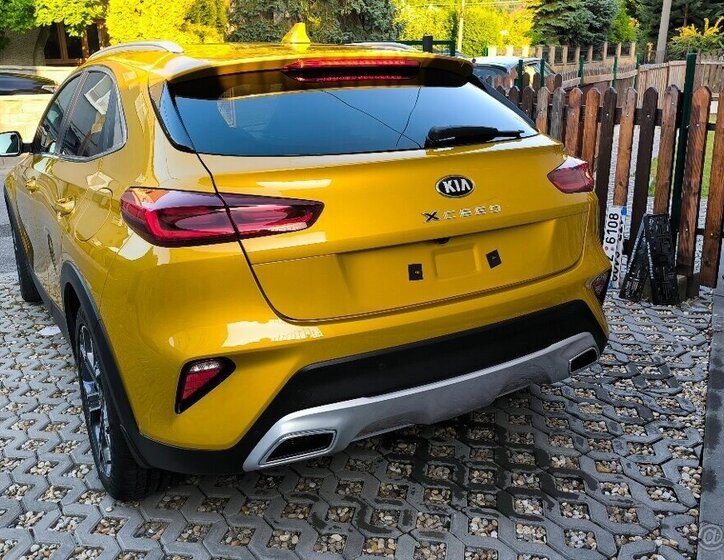 KIA XCeed SUV / Terénní 0,0 117 kw