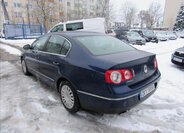 Volkswagen Passat Sedan 2,0 l 103 kw