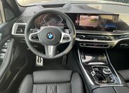 BMW X7 SUV / Terénní 3,0 l 280 kw