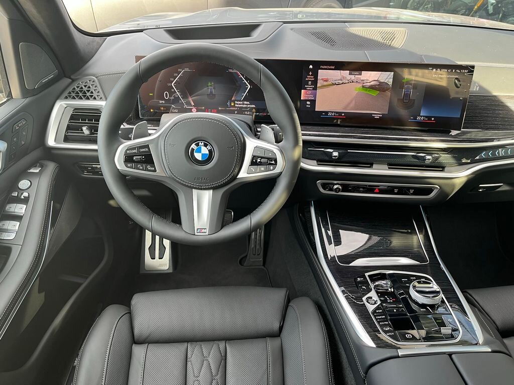 BMW X7 SUV / Terénní 3,0 l 280 kw