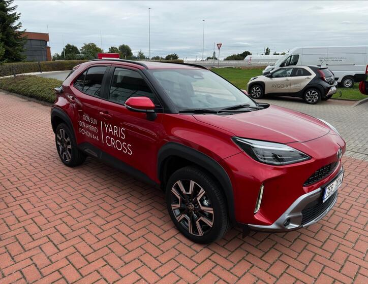Toyota Yaris Cross 2