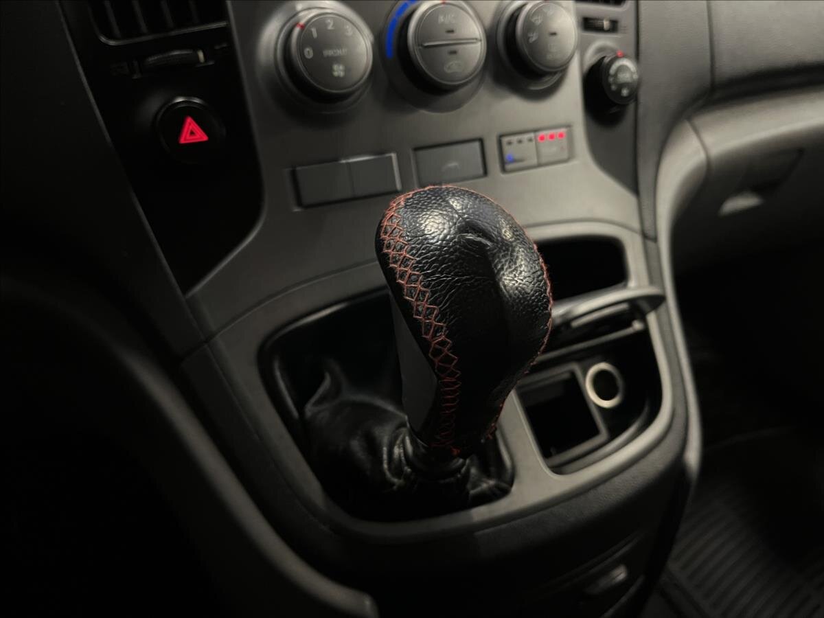 Hyundai H 1 MPV 2,5 l 125 kw