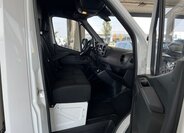 Mercedes-Benz Sprinter 13