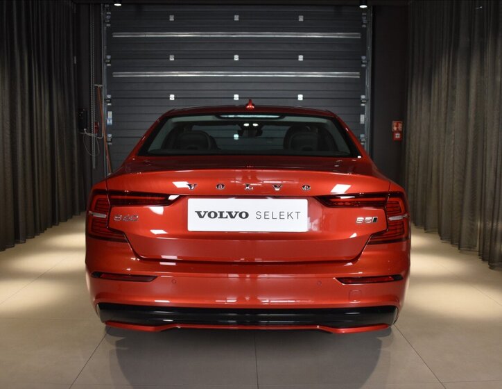 Volvo S60 Sedan / Limuzína 2,0 l 184 kw