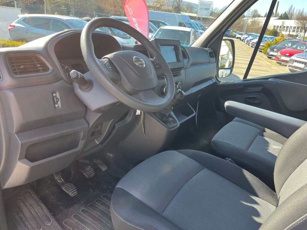 Nissan Interstar Skříň 2,3 l 100 kw