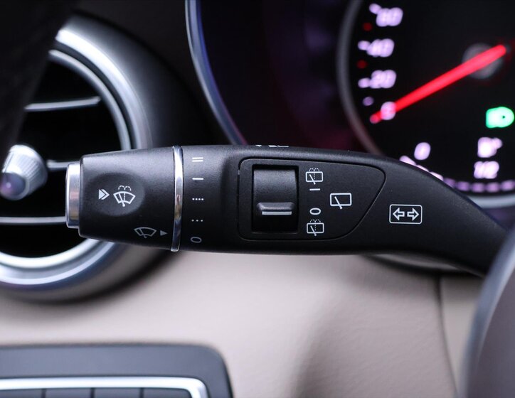 Mercedes-Benz Třídy C 24