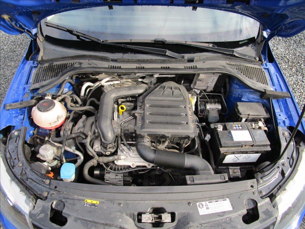 Škoda Rapid Sedan 999,0 70 kw